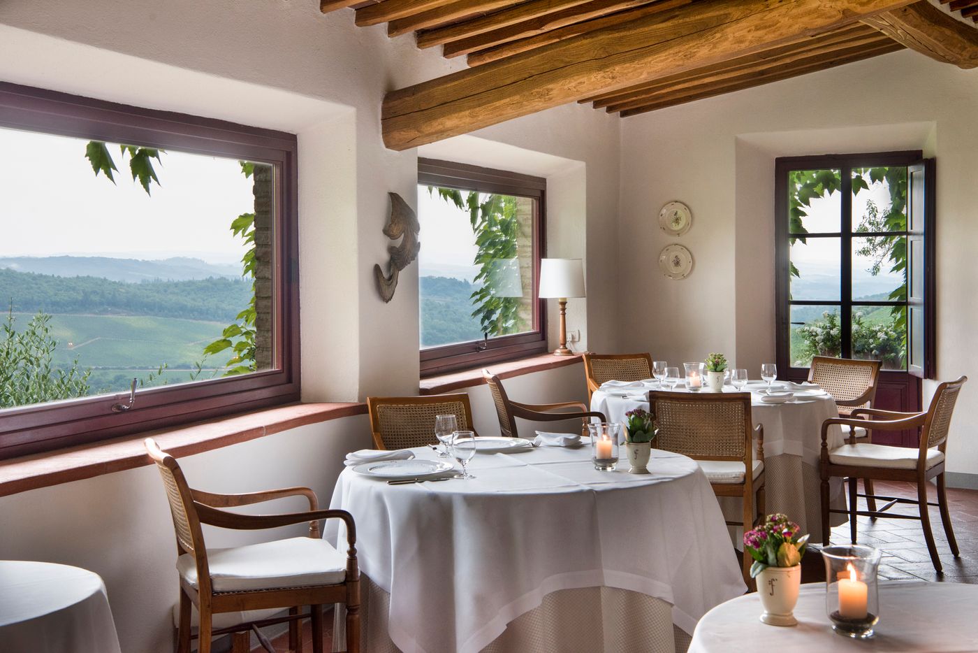 Hotel-Le-Fontanelle-Restaurant-2