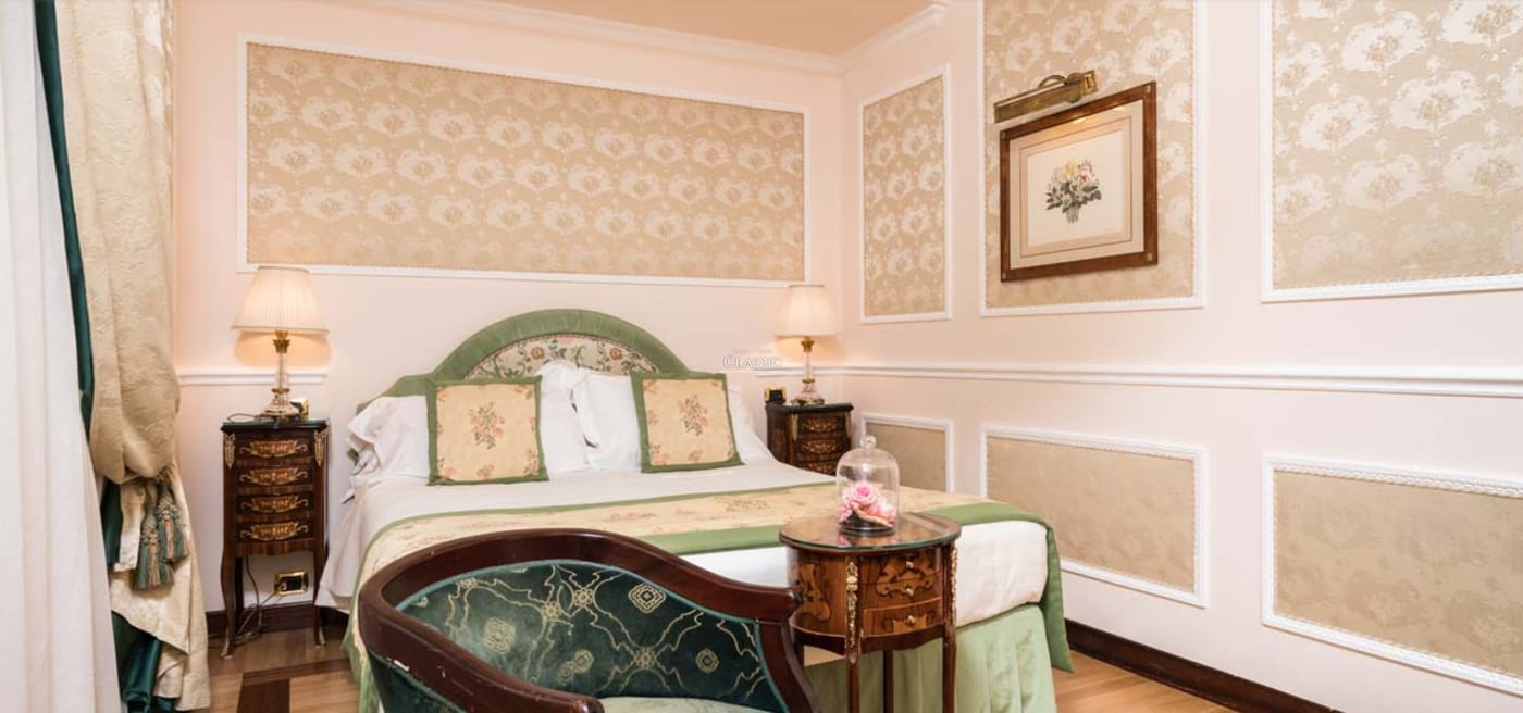 Bernini-Palace-Room-43