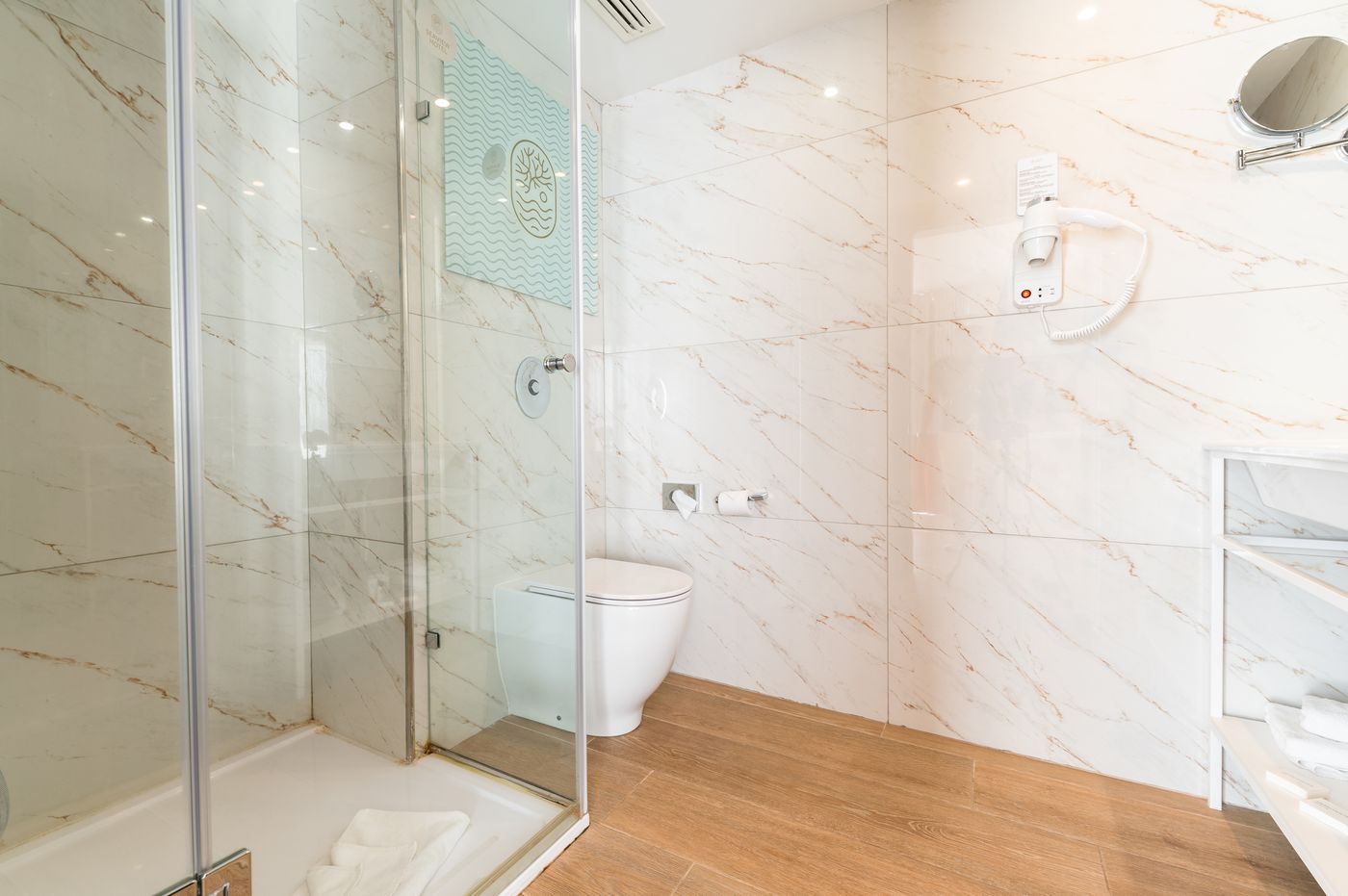 Seaview-Hotel---Adults-Only-16--Room-26