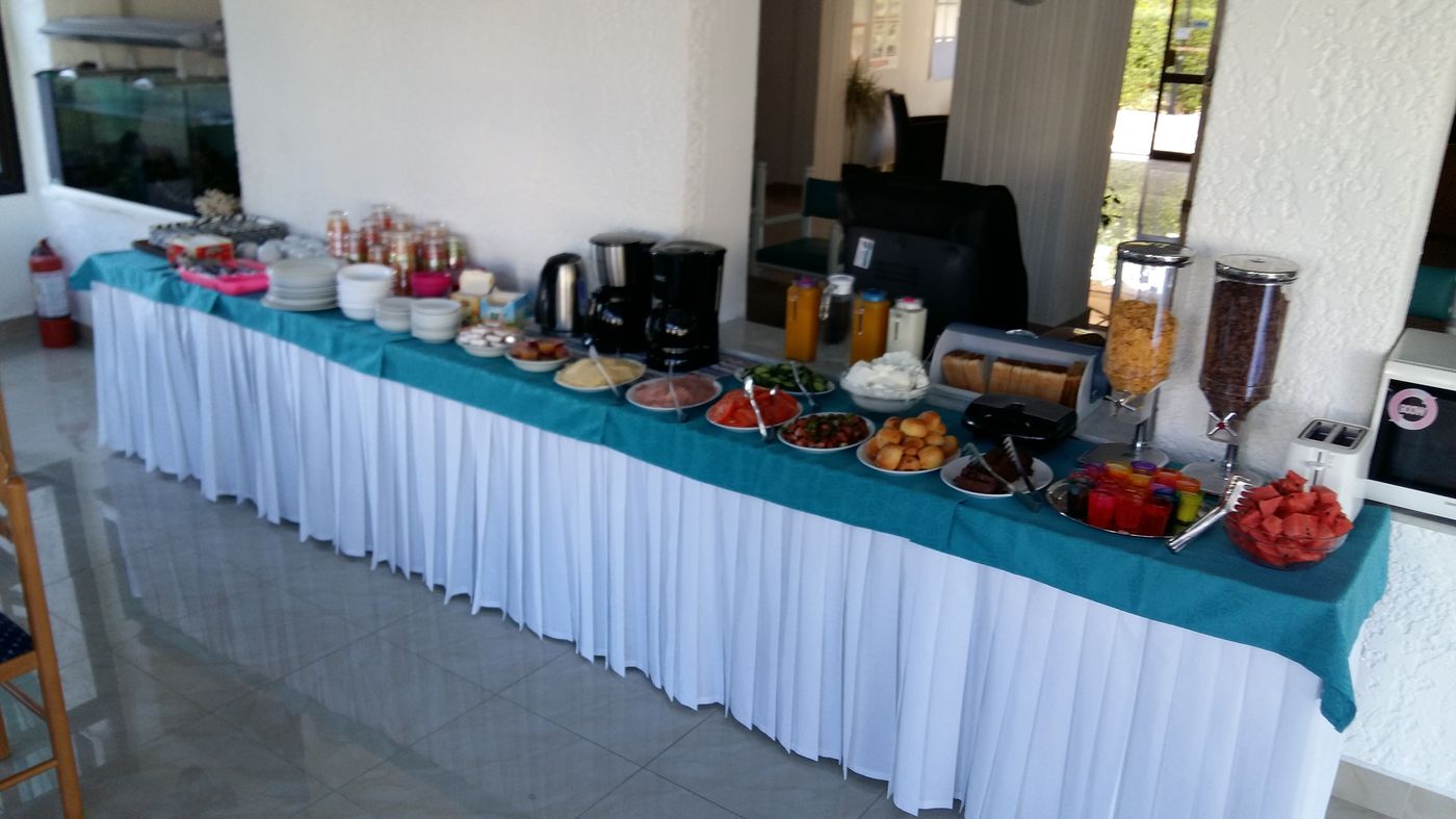 Argo-Hotel---Adult-Only-Restaurant-16