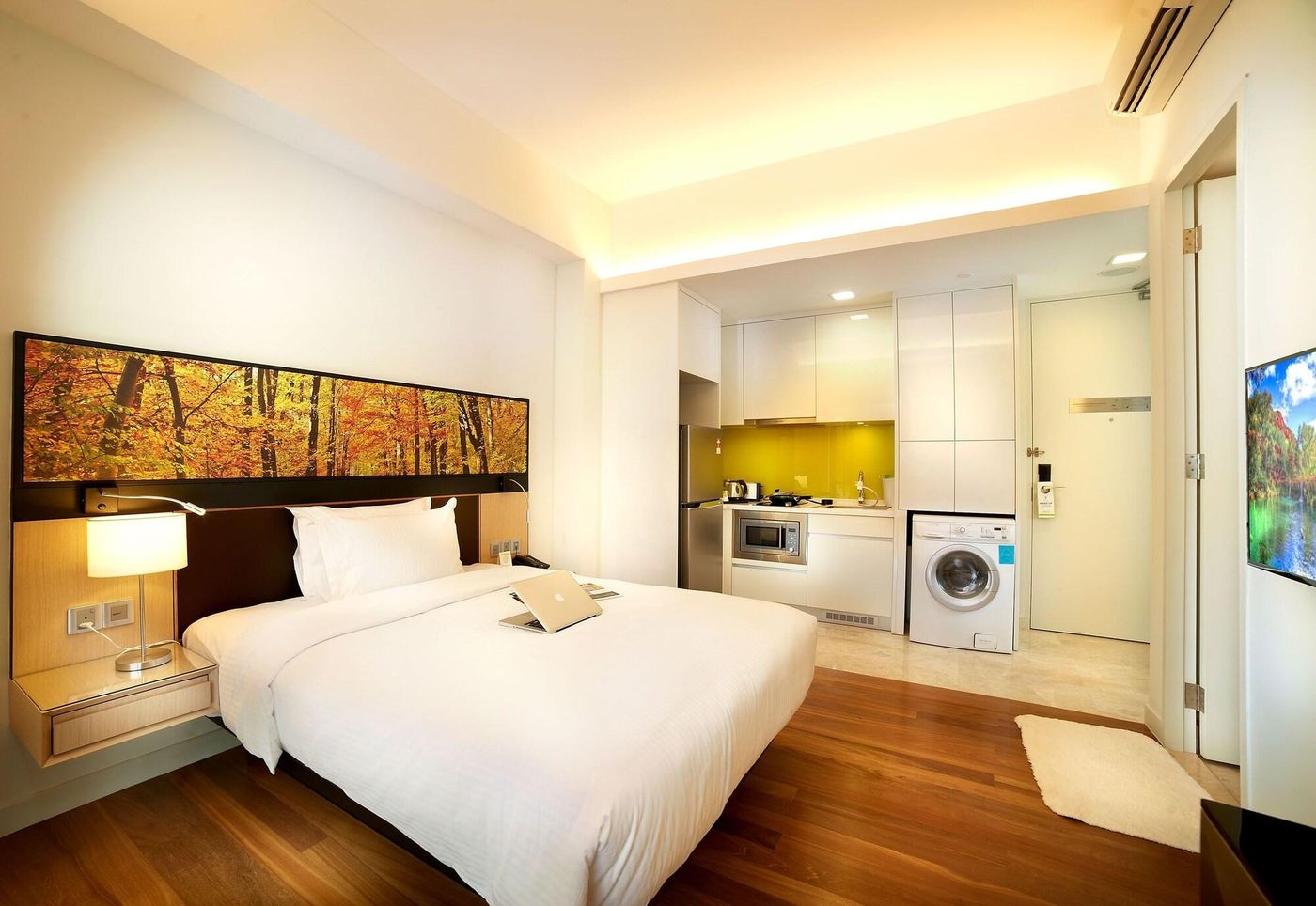 The Signature Hotel & Serviced Suites Kuala Lumpur-Malaysia-Kuala Lumpur-Room-4