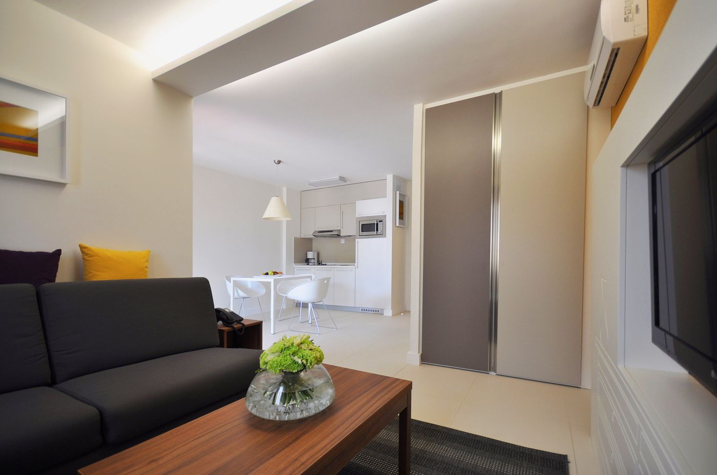 Park-Plaza-Verudela-Resort-Room-32