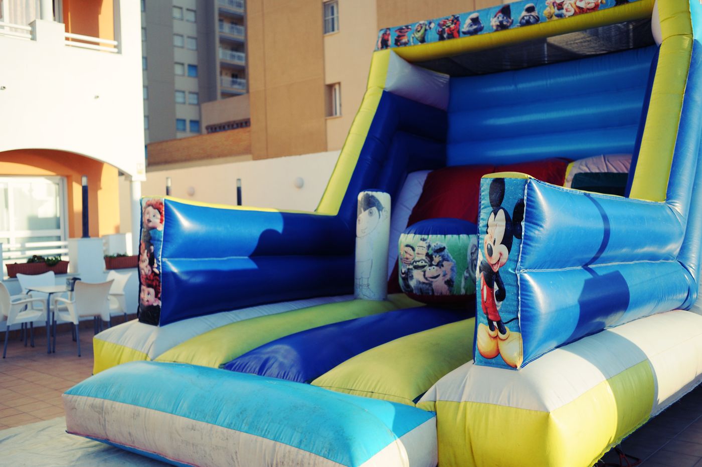 Hotel-Monterrey-Costa-Sports-and-Entertainment-3