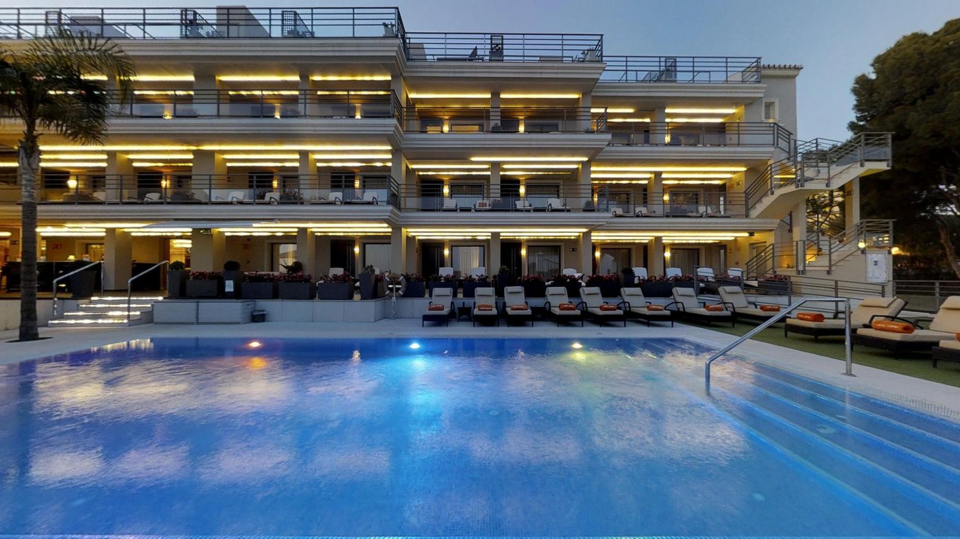 Vincci-Seleccion-Aleysa-Pool-3