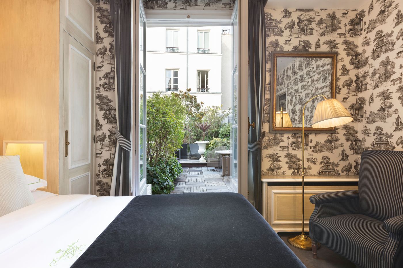 Duc-De-Saint-Simon-Saint-Germain-Room-37