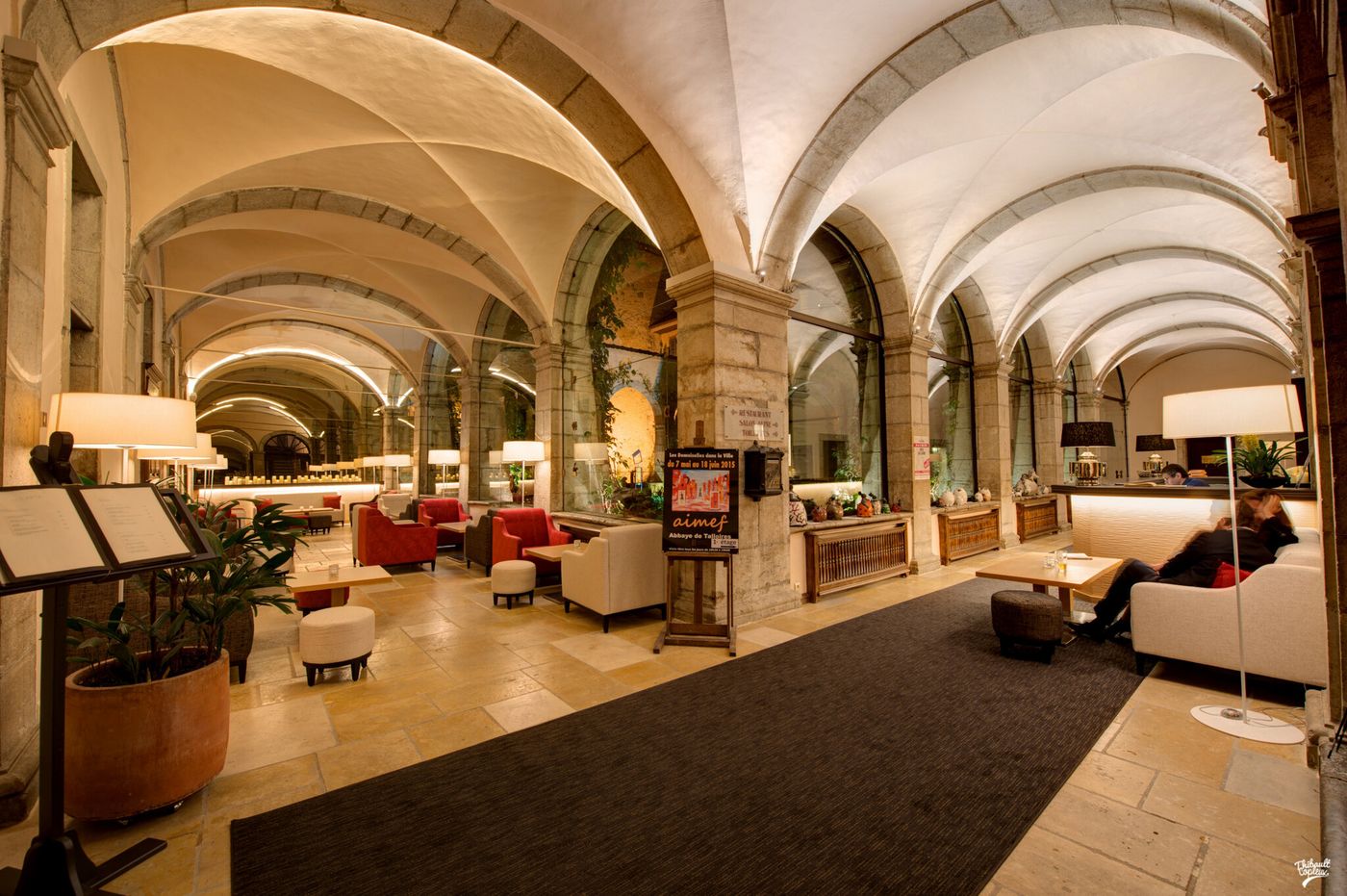 Abbaye de Talloires-France-Talloires Montmin-Lobby-4