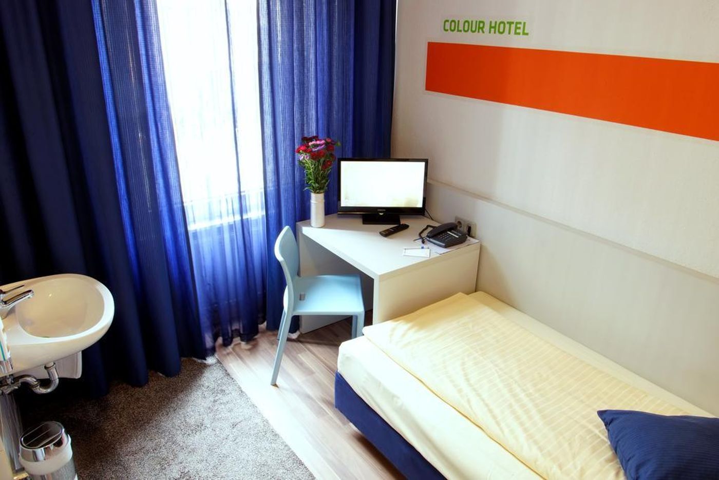 Colour Hotel - Germany - Frankfurt Am Main - General view - 6