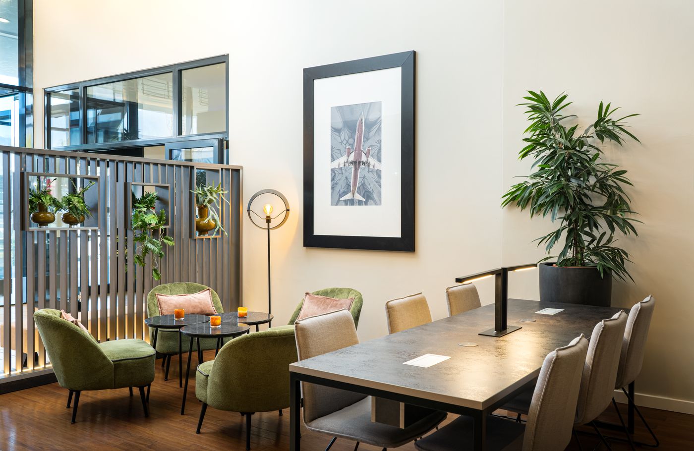 Leonardo Hotel Salzburg Airport-Austria-Wals Siezenheim-Lobby-8