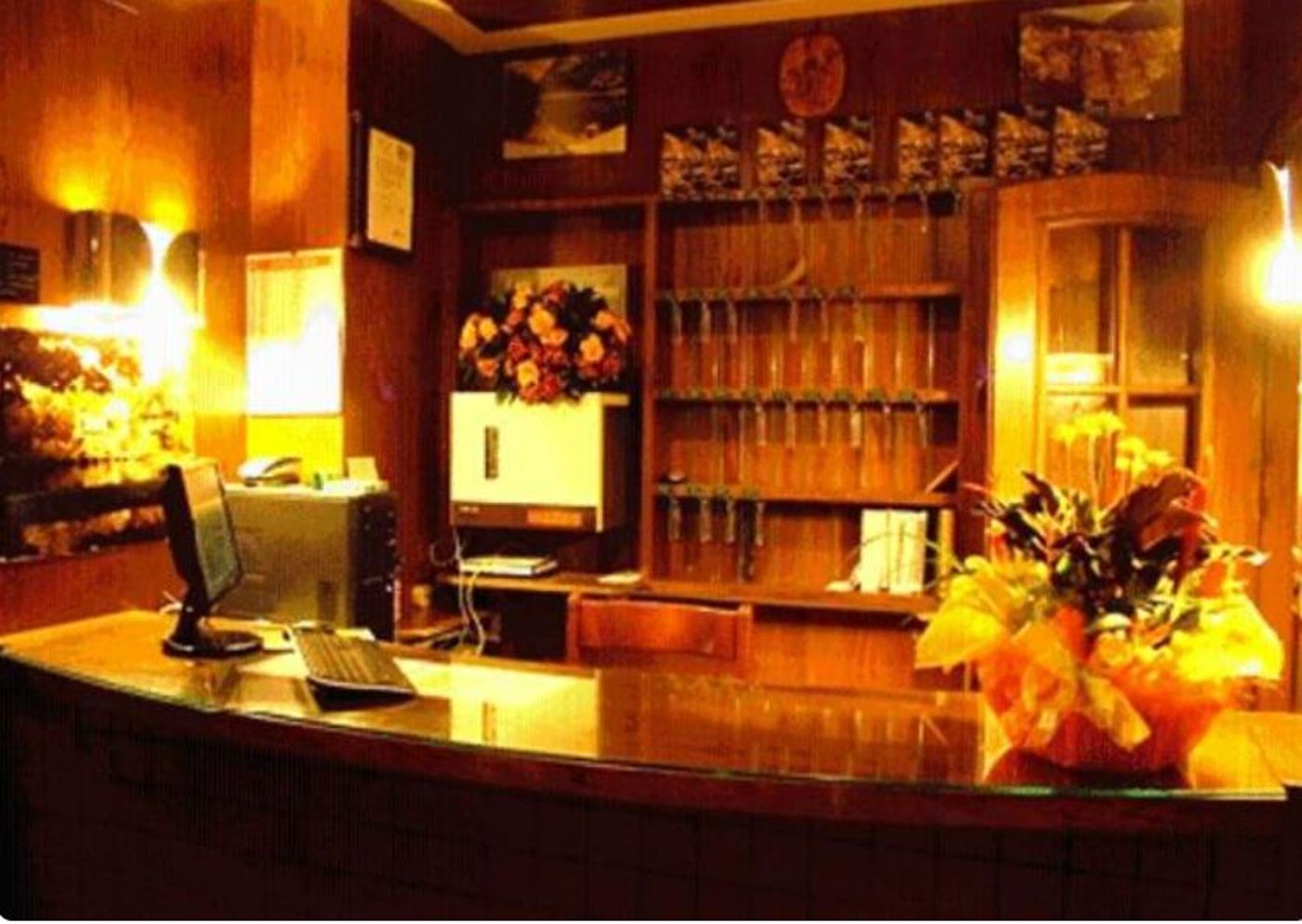 LH Hotel & Ristorante del Lago-Italy-SCANNO-Lobby-4