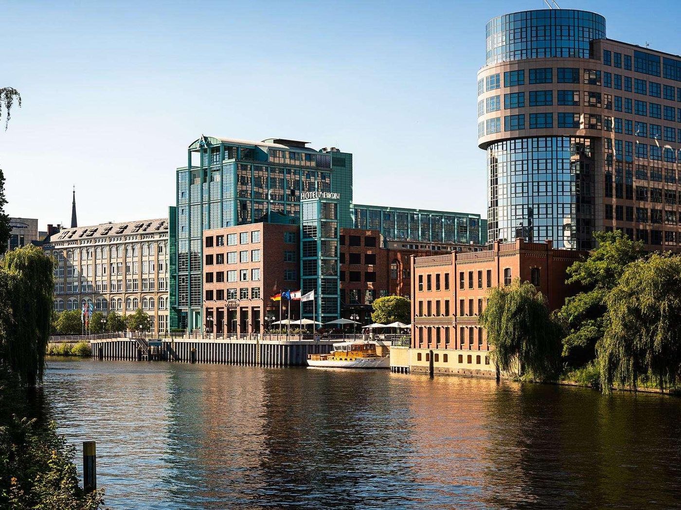 Ameron-Abion-Spreebogen-Waterside-General-view-3