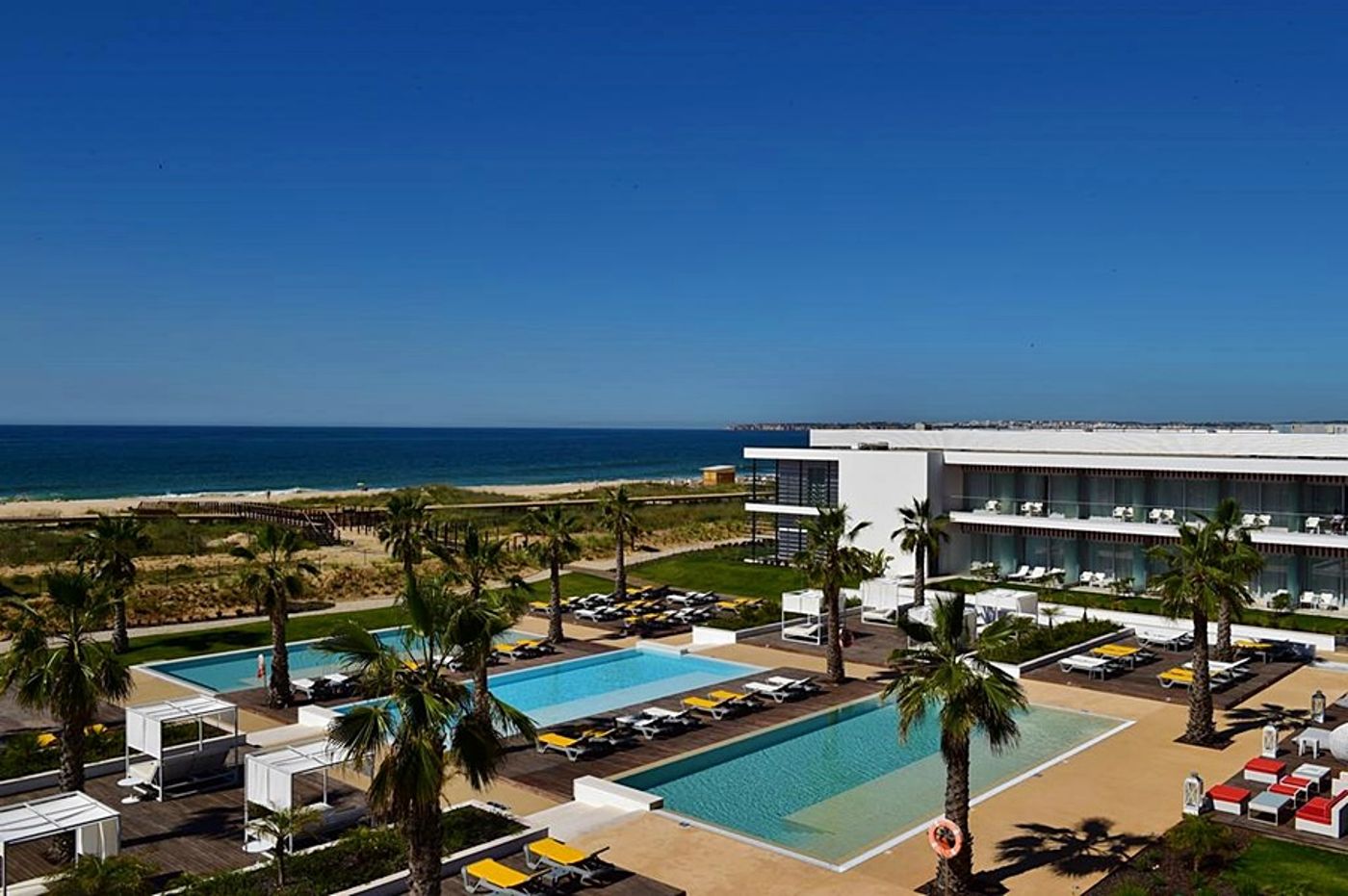 Pestana-Alvor-South-Beach-Hotel-Pool-10
