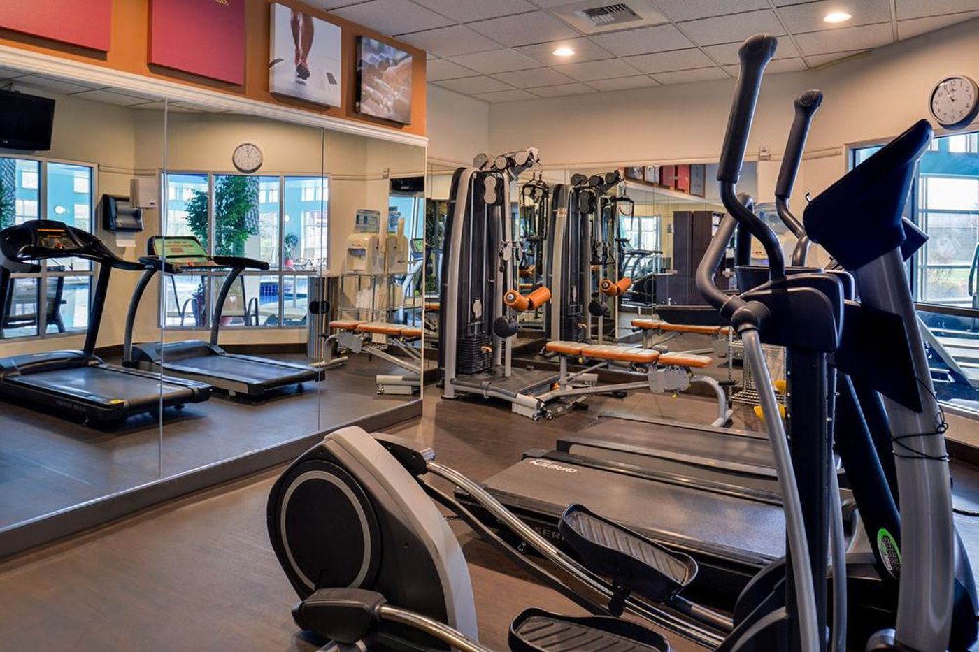 Comfort Suites Airport Tukwila Seattle-United States-Tukwila-General view-5