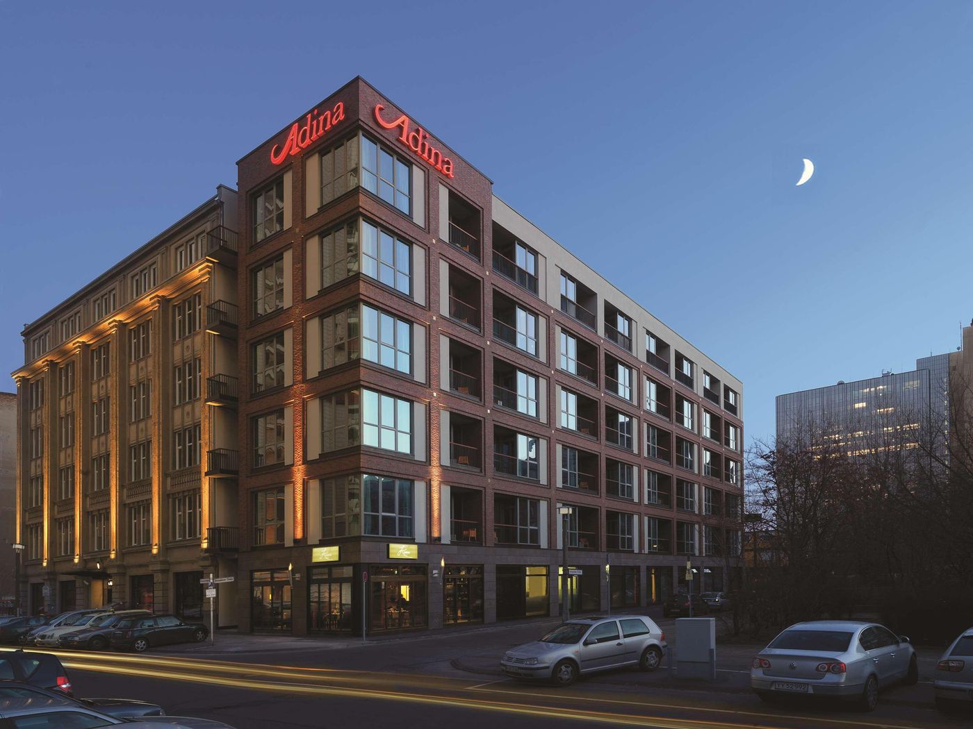 Adina-Apartment-Hotel-Berlin-Checkpoint-Charlie-General-view-2