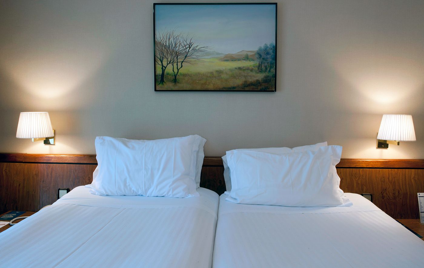 Ciudad-de-Castelldefels-Room-36