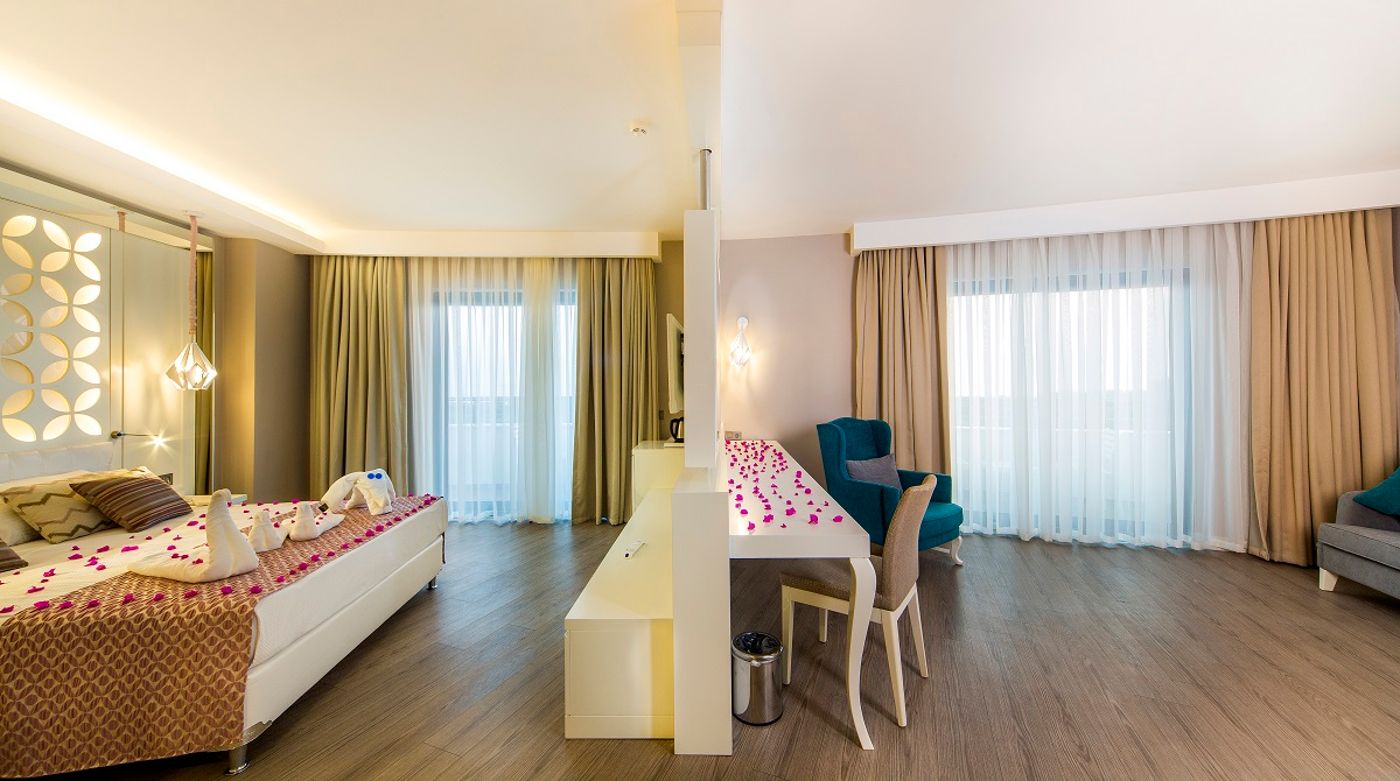 New - Diamond Premium Hotel & Spa