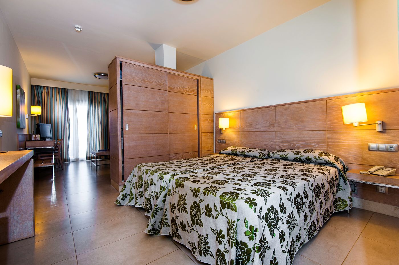 Hotel-KN-Arenas-del-Mar-Beach---Spa---Adults-Only-Room-11