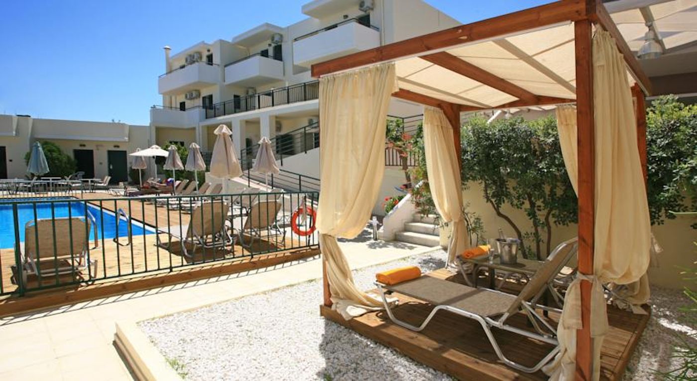 Katrin Suites - Adults Only