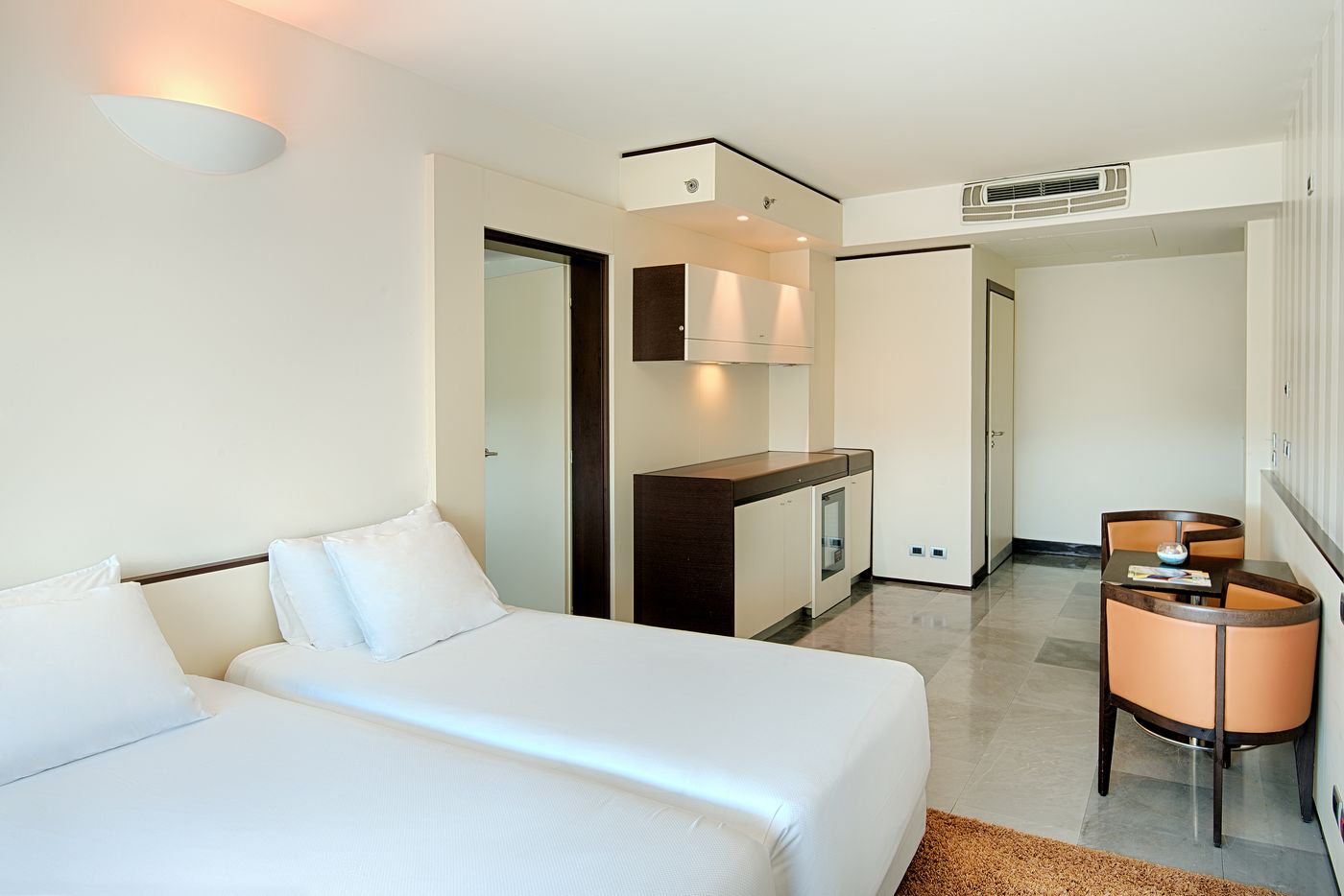 NH-Venezia-Laguna-Palace-Room-28