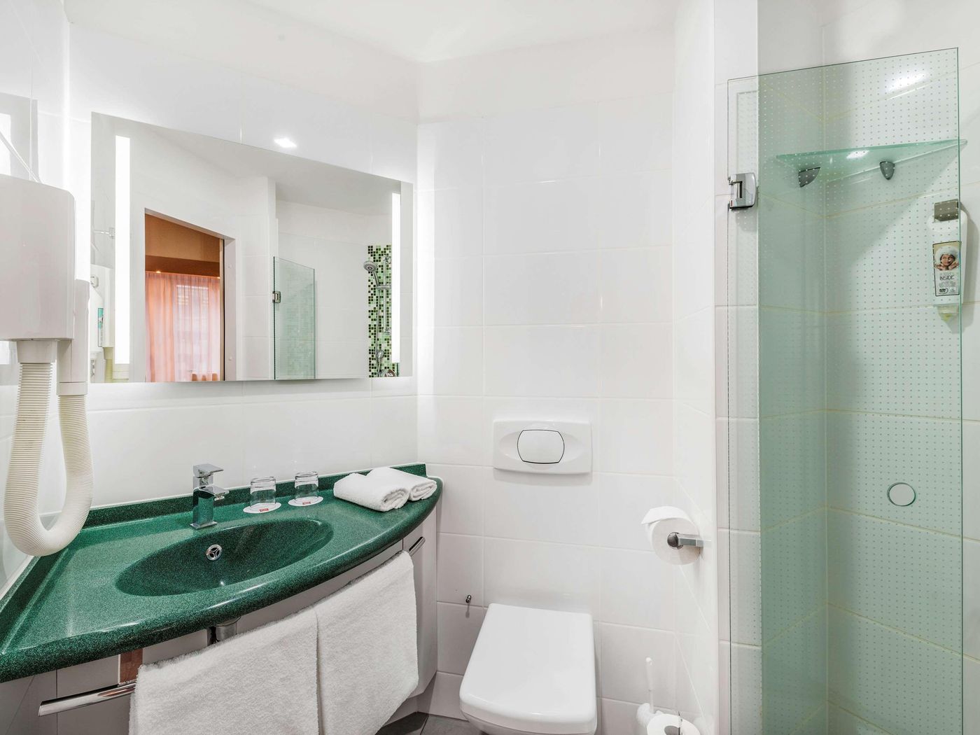 Ibis-Budapest-City-Room-22