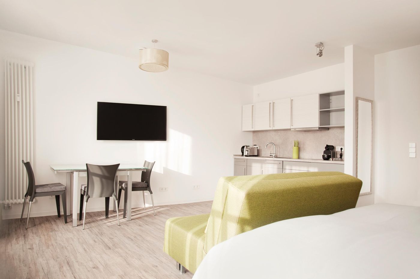 Apartments-Rosenthal-Residence-Room-23