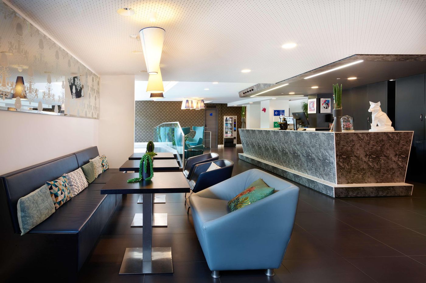 Park-Inn-by-Radisson-Luxembourg-City-Bar-17