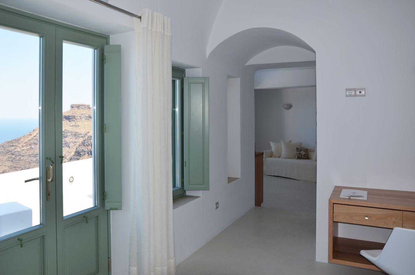 Cliffside-Suites-Room-11