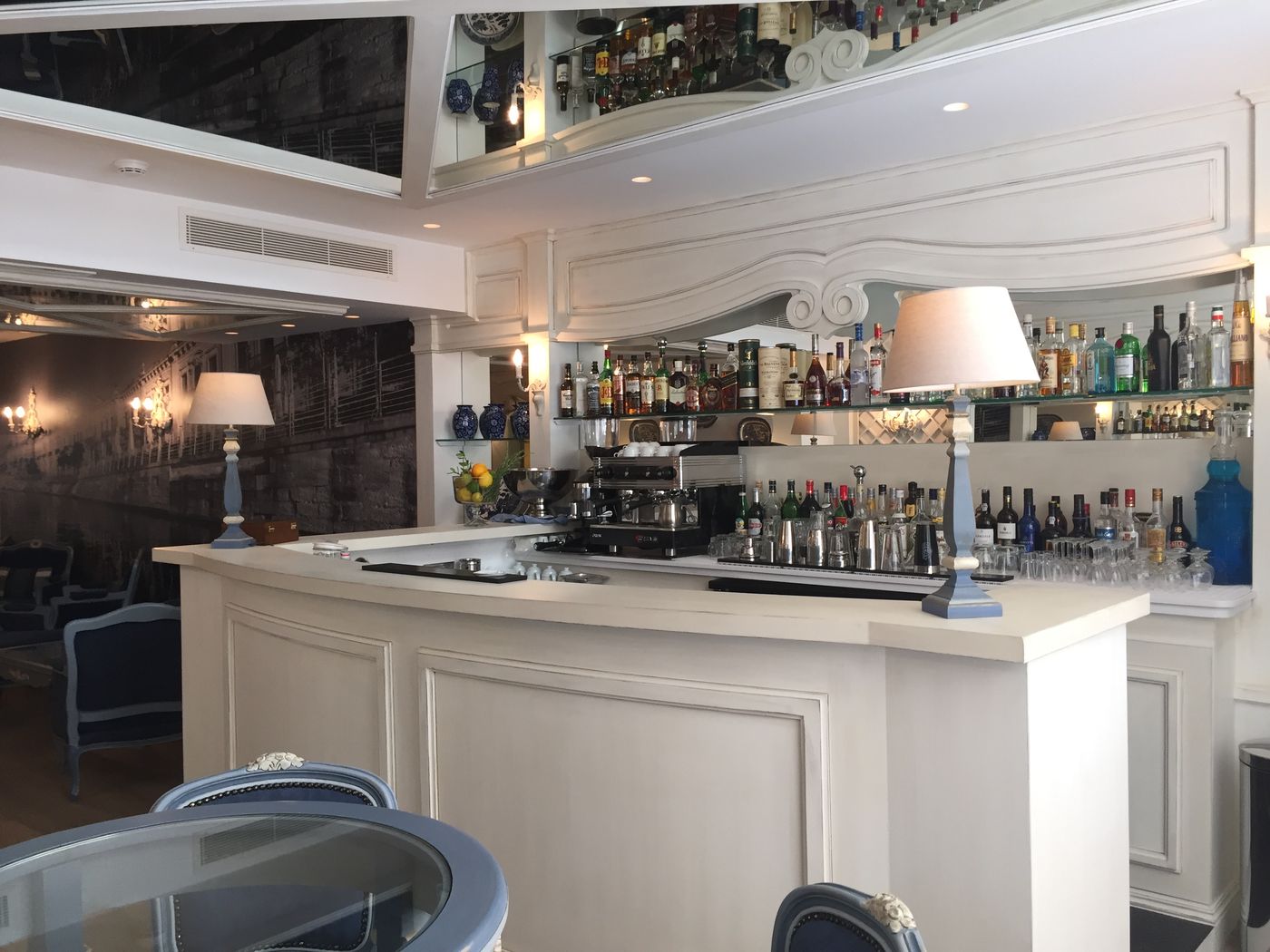 Osborne-Hotel-Bar-58