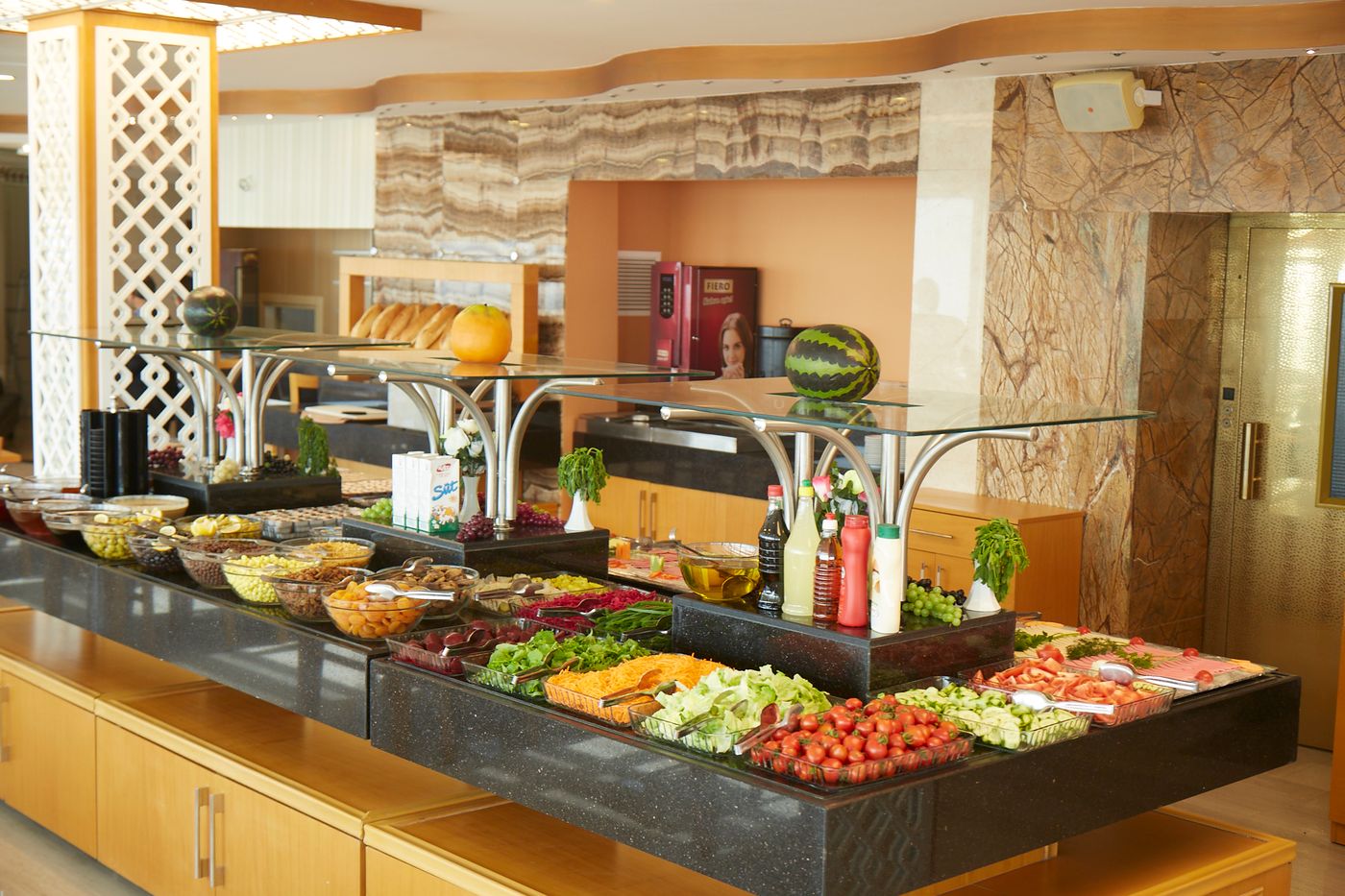 Ikbal-Deluxe-Restaurant-24