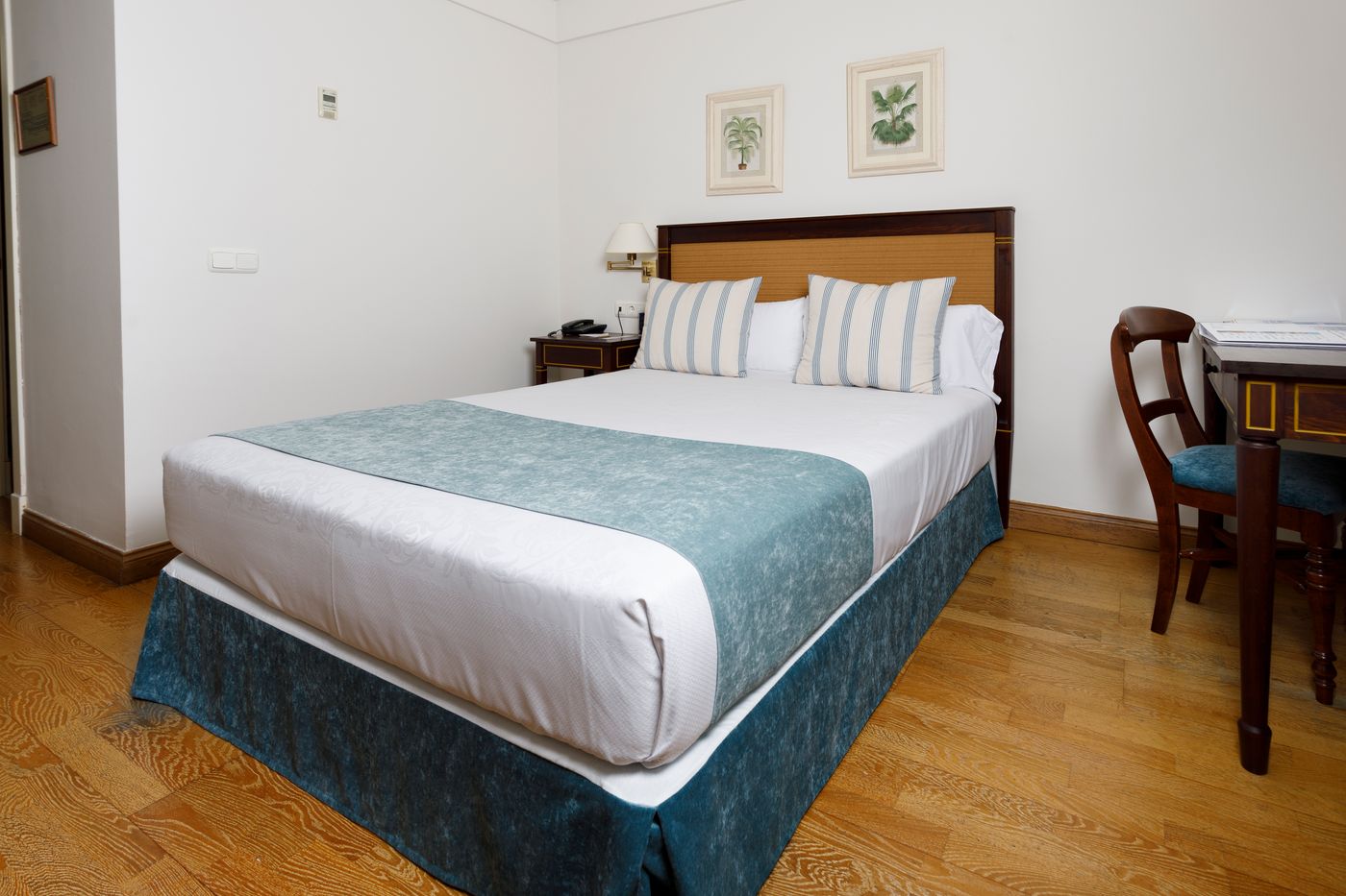 Guadacorte-Park-Room-33