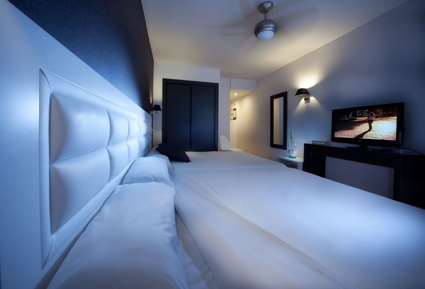 Evenia Zoraida Resort