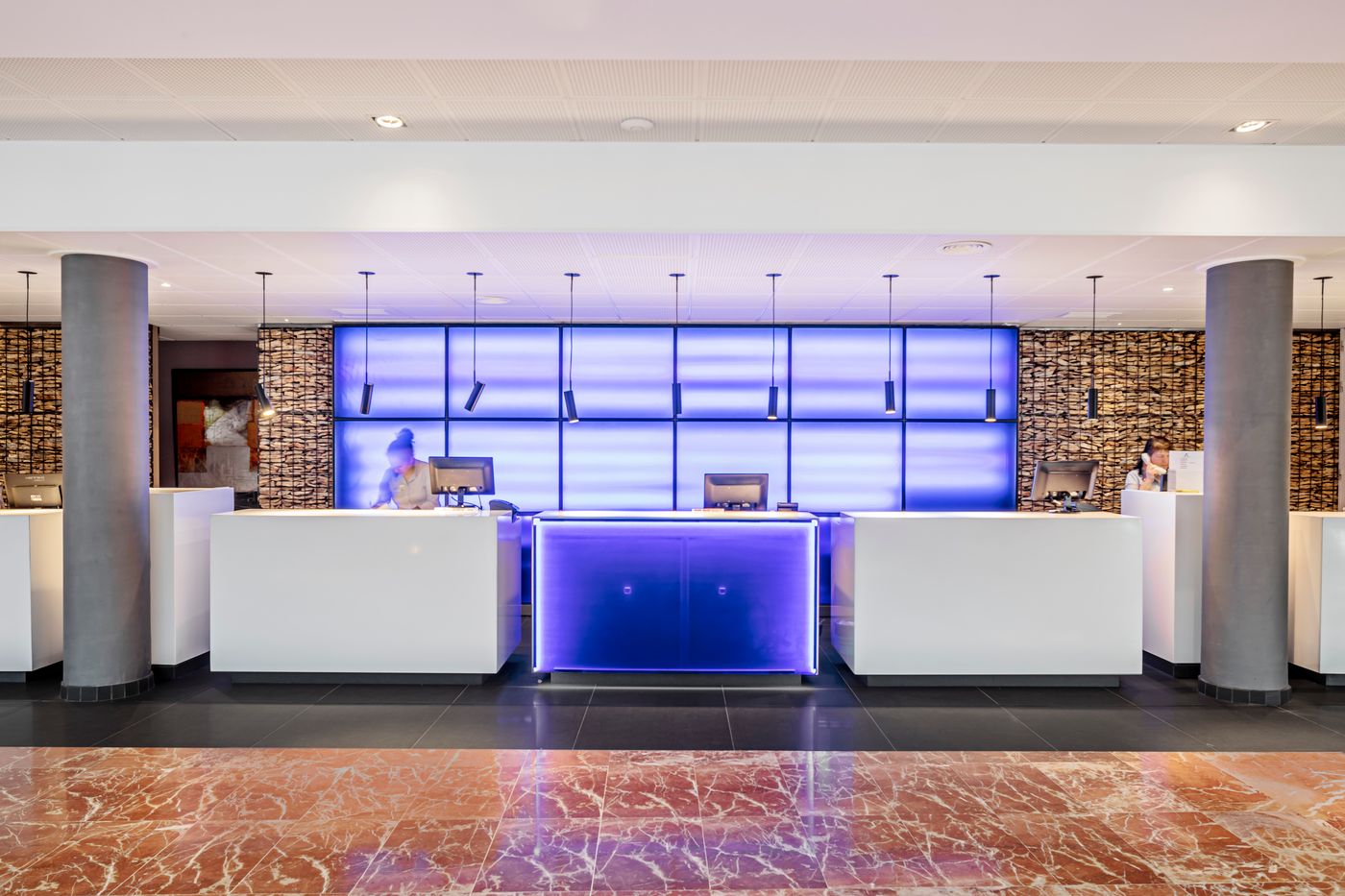 Aqua-Hotel-Onabrava---Spa--Lobby-30