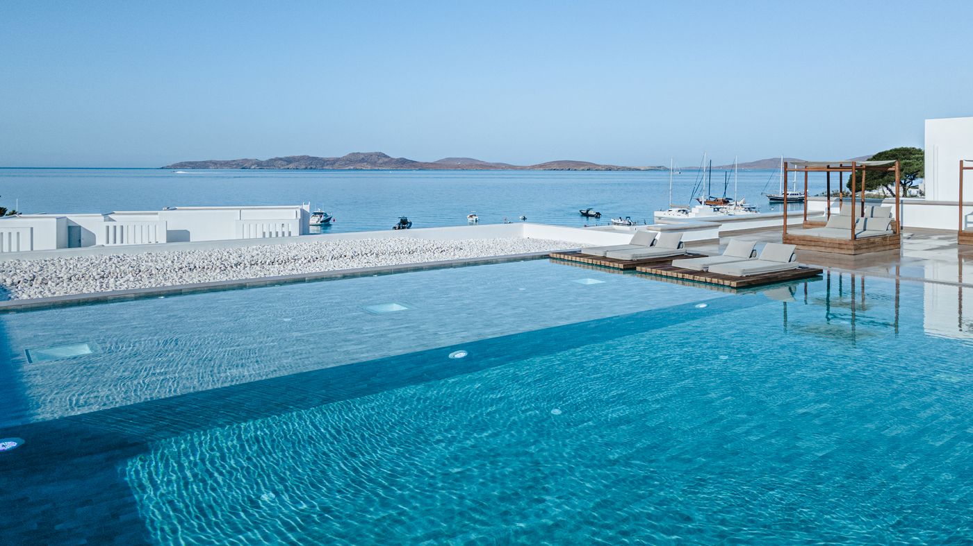 Manoulas-Beach-General-view-1