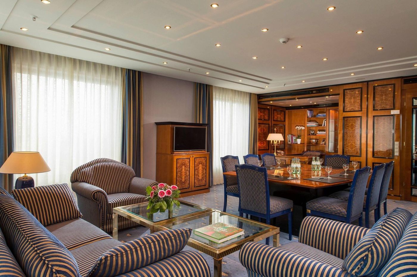 JW-Marriott-Hotel-Berlin-Room-39