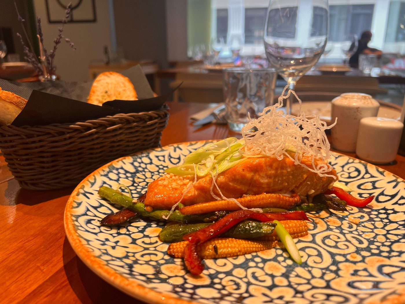 Hotel-Indigo-Madrid---Gran-Via-Restaurant-71