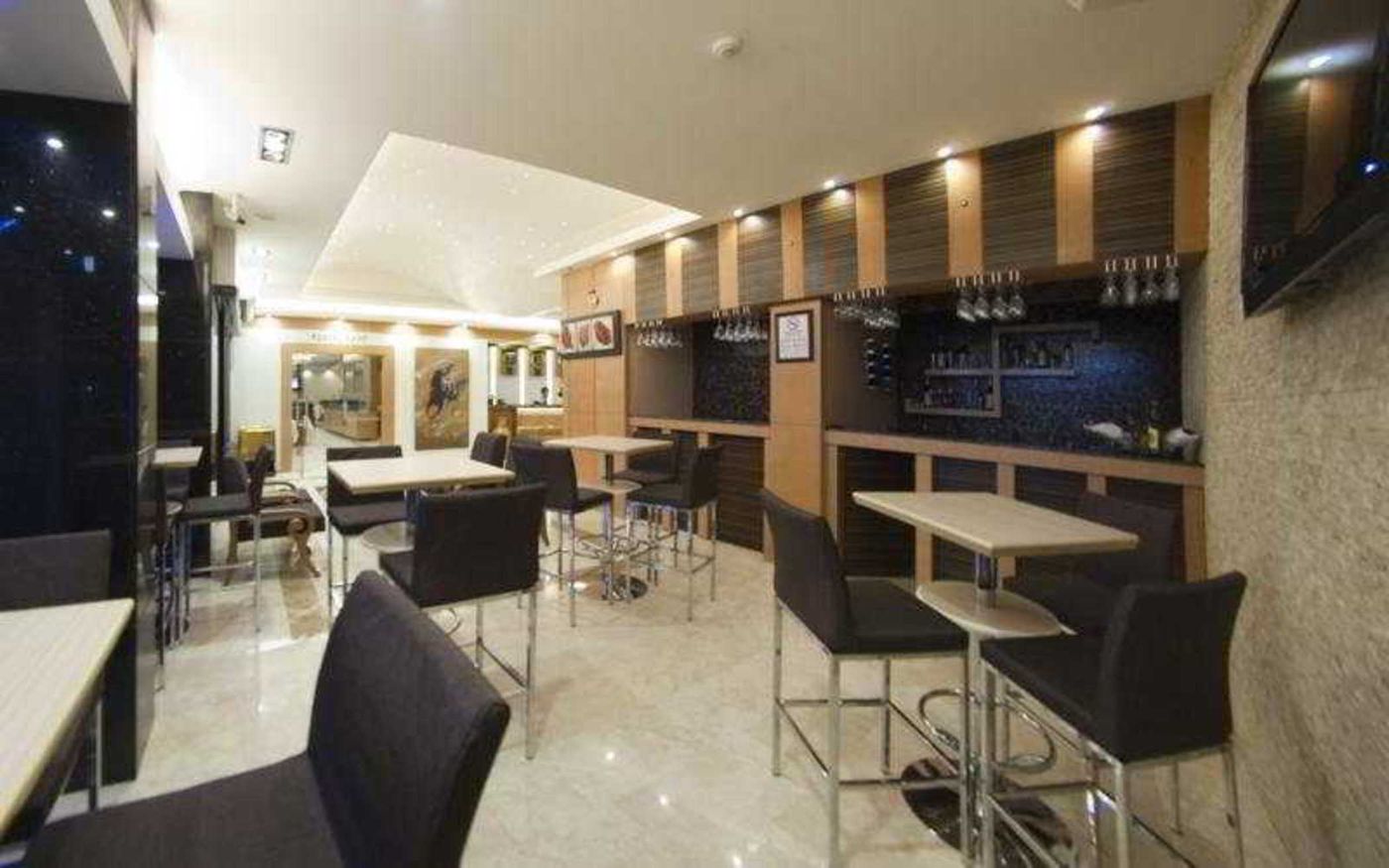 Marlight-Boutique-Hotel-Bar-24