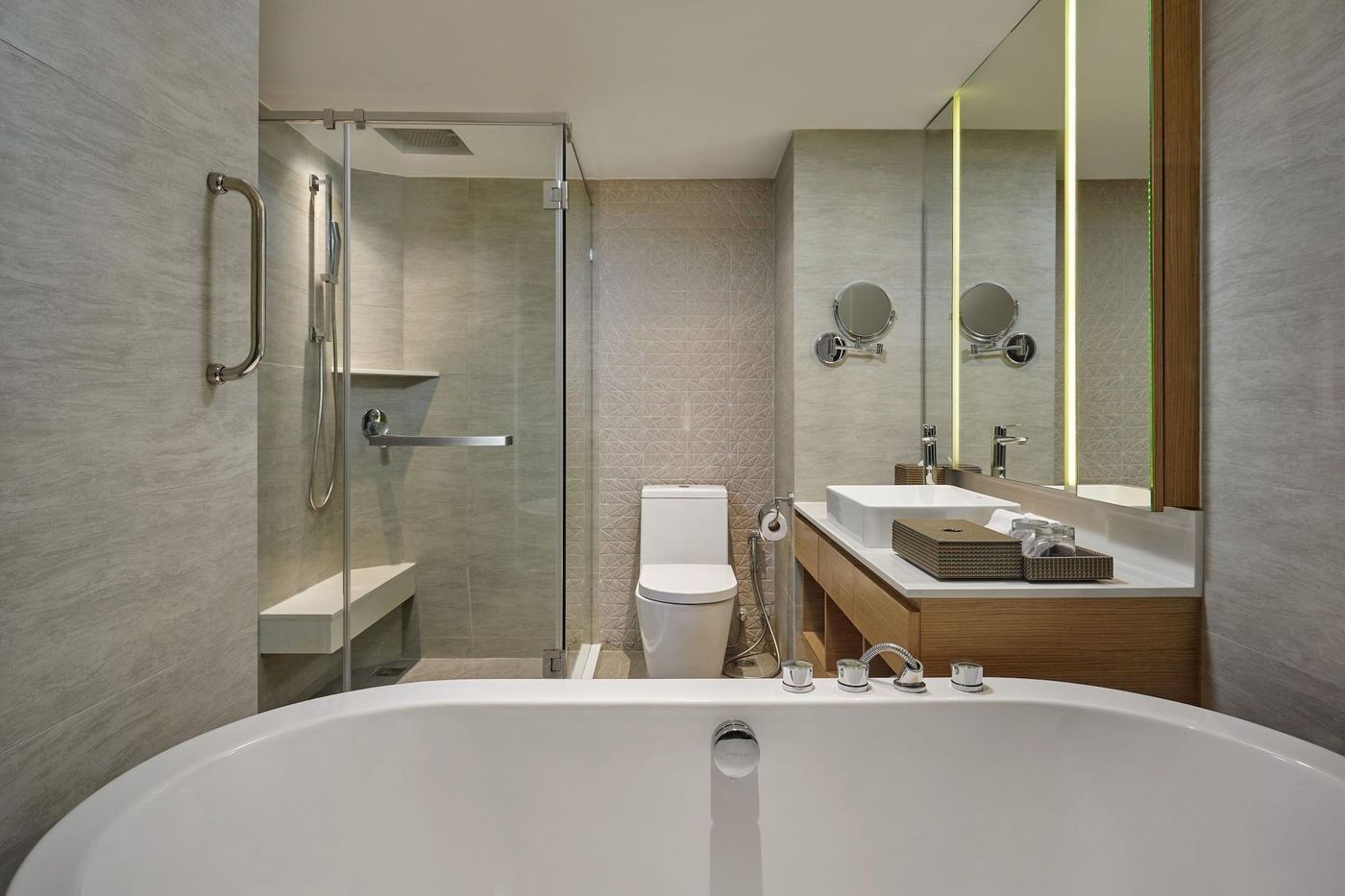 Phuket-Marriott-Resort---Spa--Merlin-Beach-Room-43