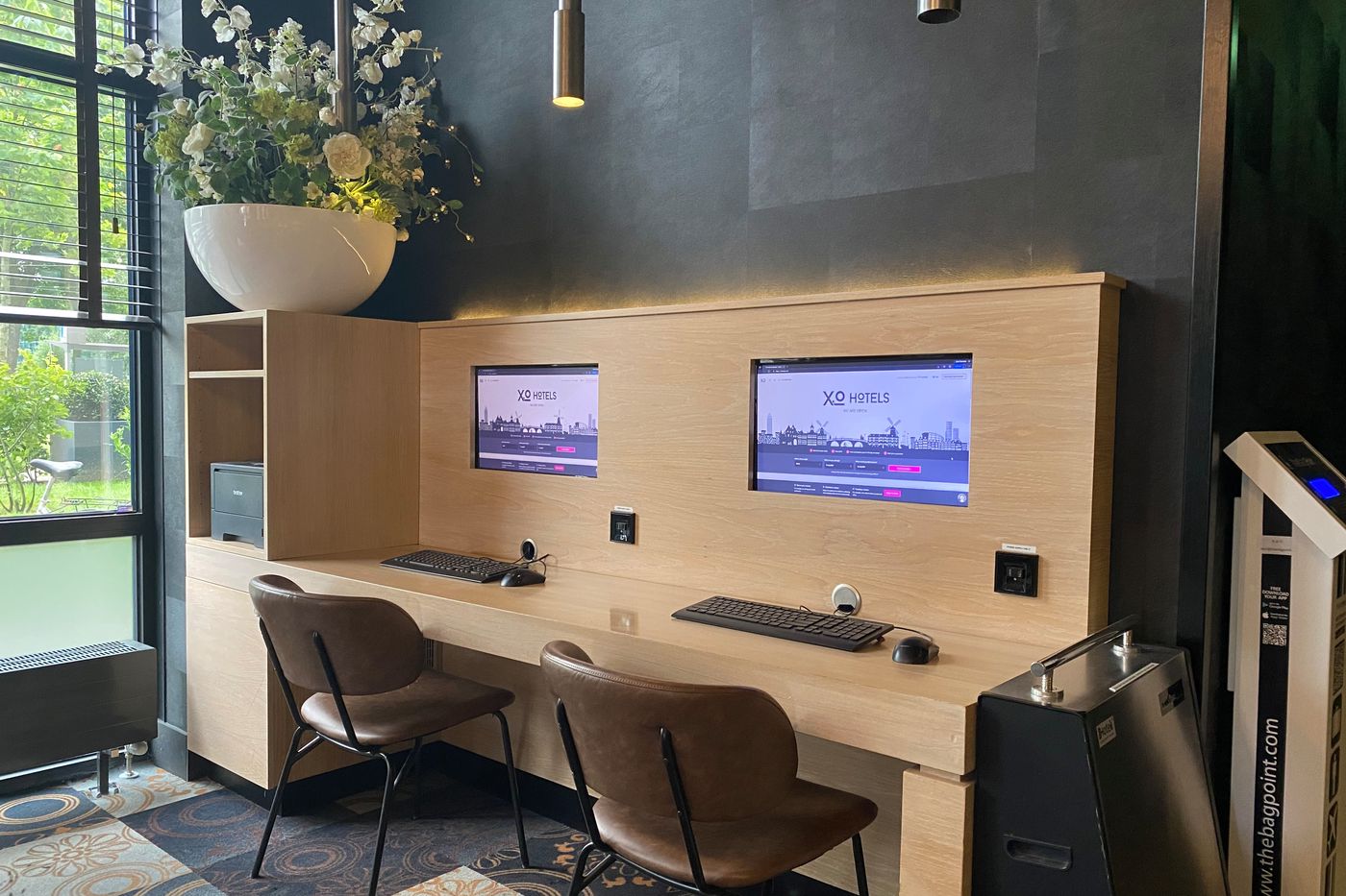 Xo-Hotels-Couture-Lobby-14