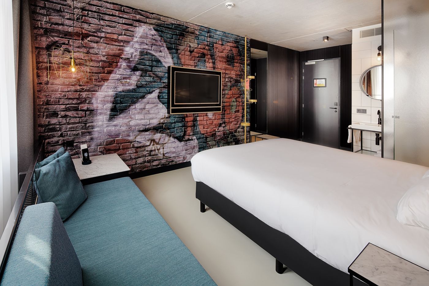 The Match-Netherlands-Eindhoven-Room-10