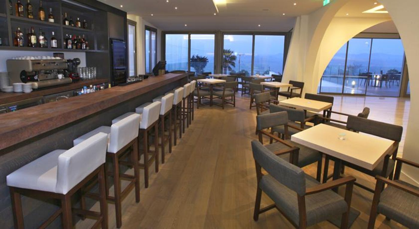 Droushia Heights Hotel