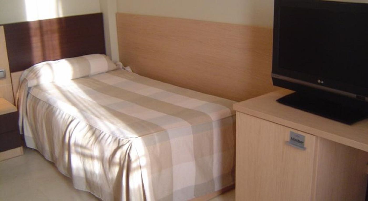 Hotel-Flamingo-Room-18