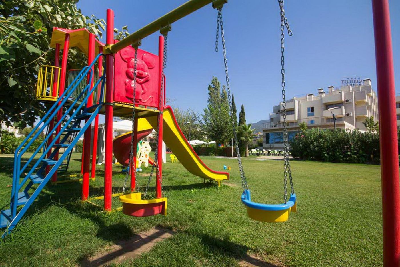 Akbulut---Spa-Sports-and-Entertainment-24