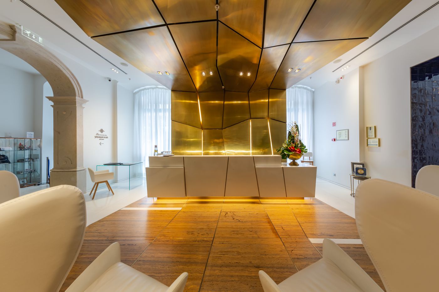 Portugal-Boutique-Hotel-Lobby-14