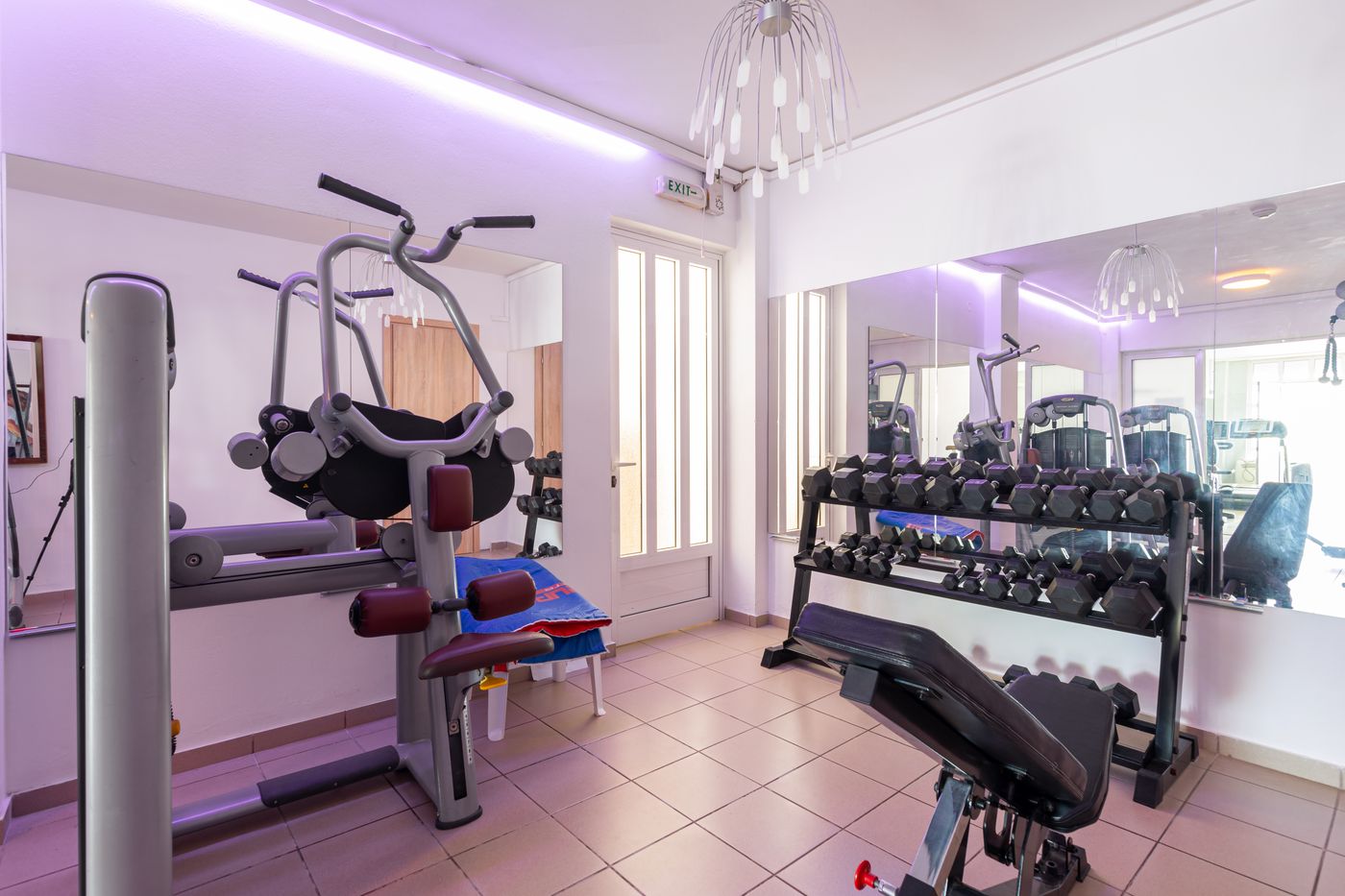 Sunshine Seaside Wing