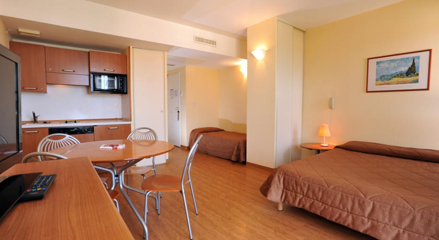 Inter-Hotel Sea Side Park