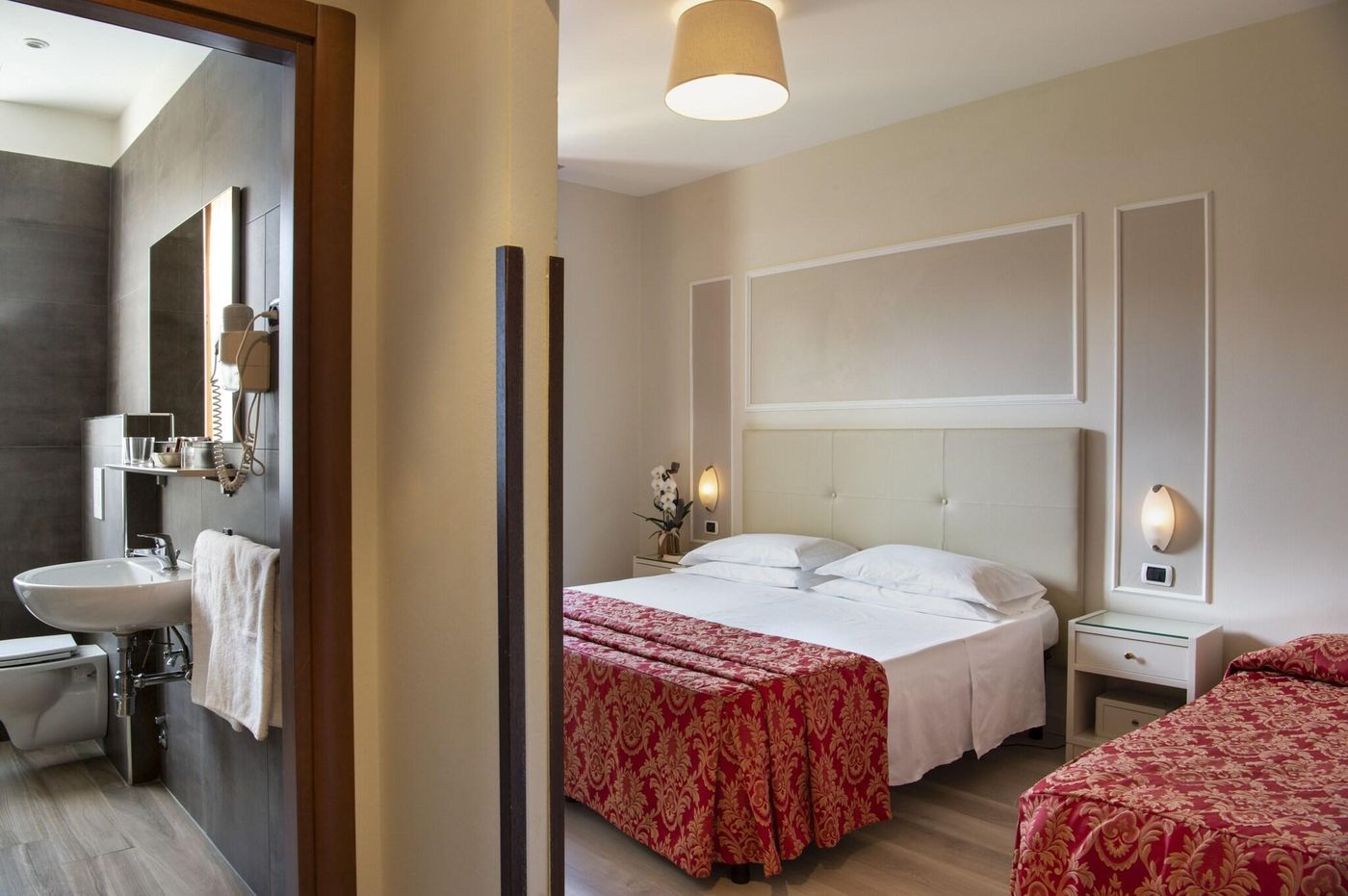 Hotel-Ariston---Spa-Room-25