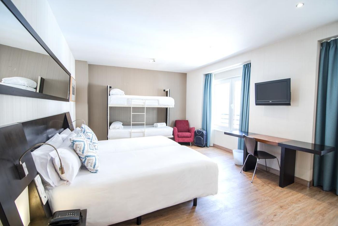 Petit Palace Plaza de la Reina