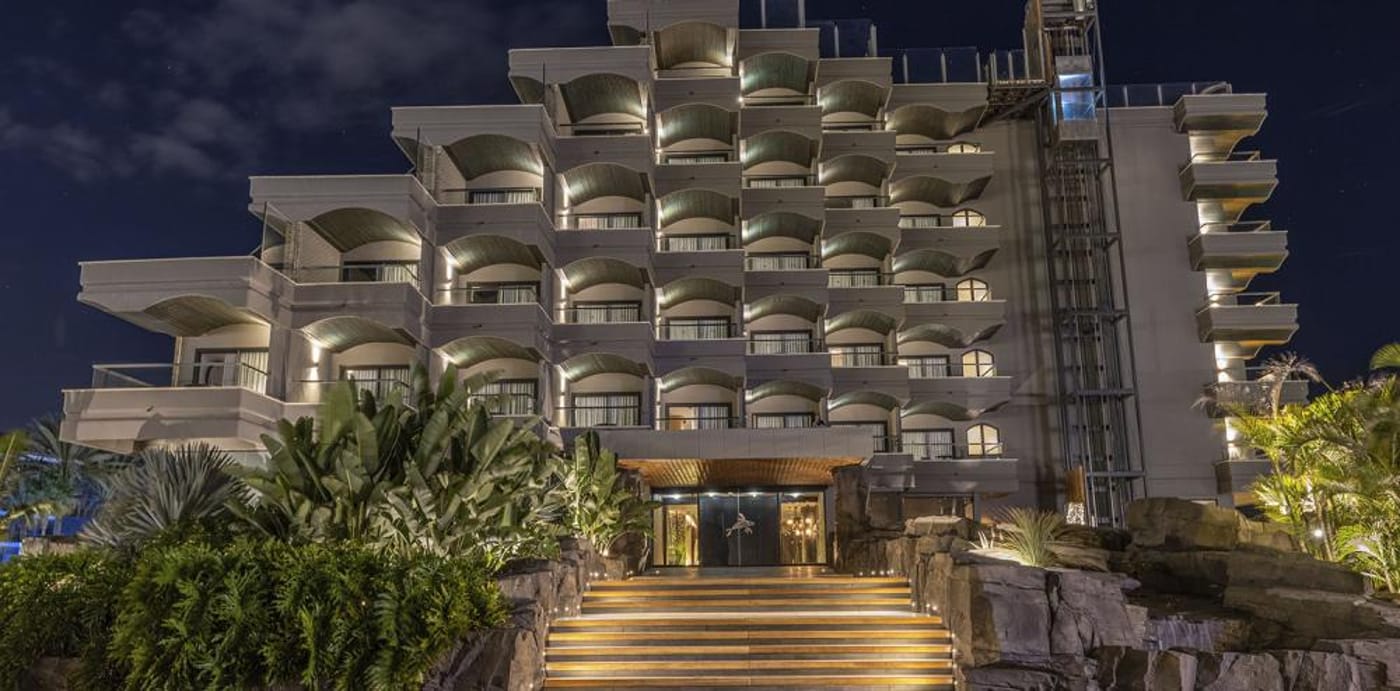 Hotel Faro, a Lopesan Collection Hotel