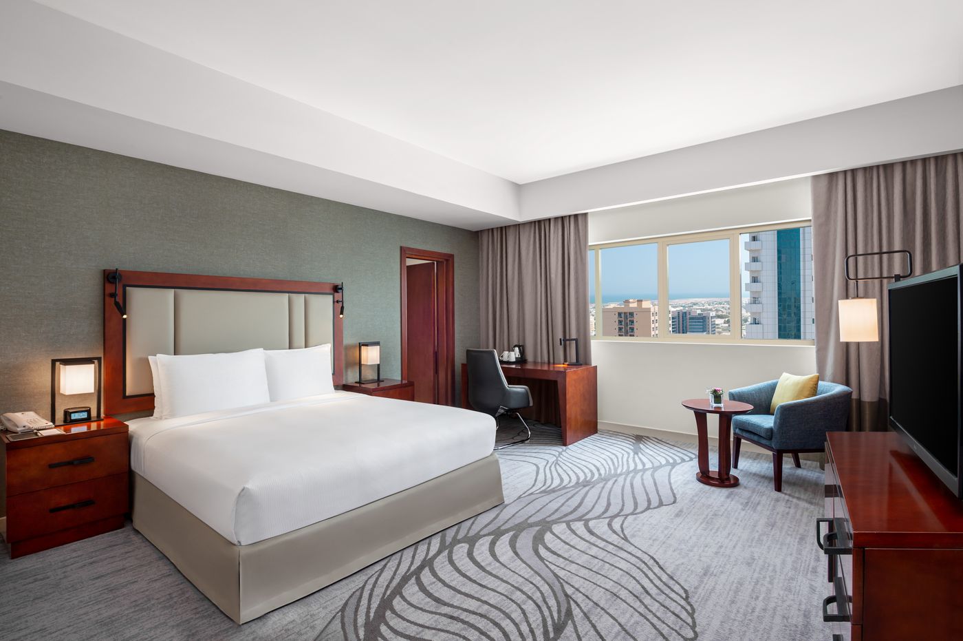 Doubletree-by-Hilton-Ras-Al-Khaimah-Room-12