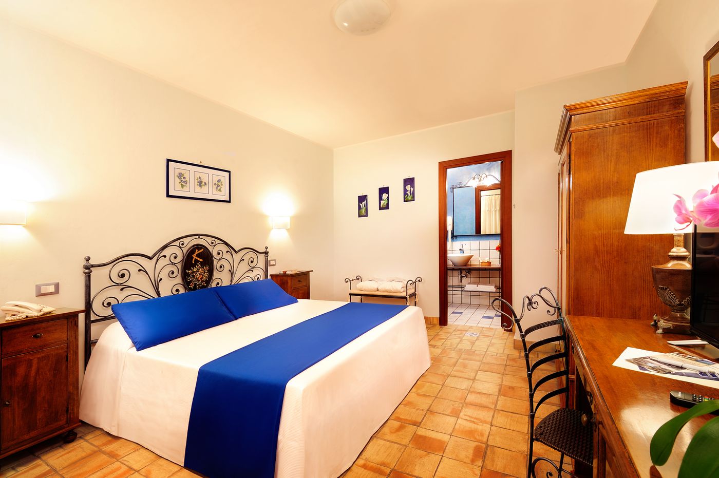 Kallikoros-Hotel-Spa-and-Resort-Room-28