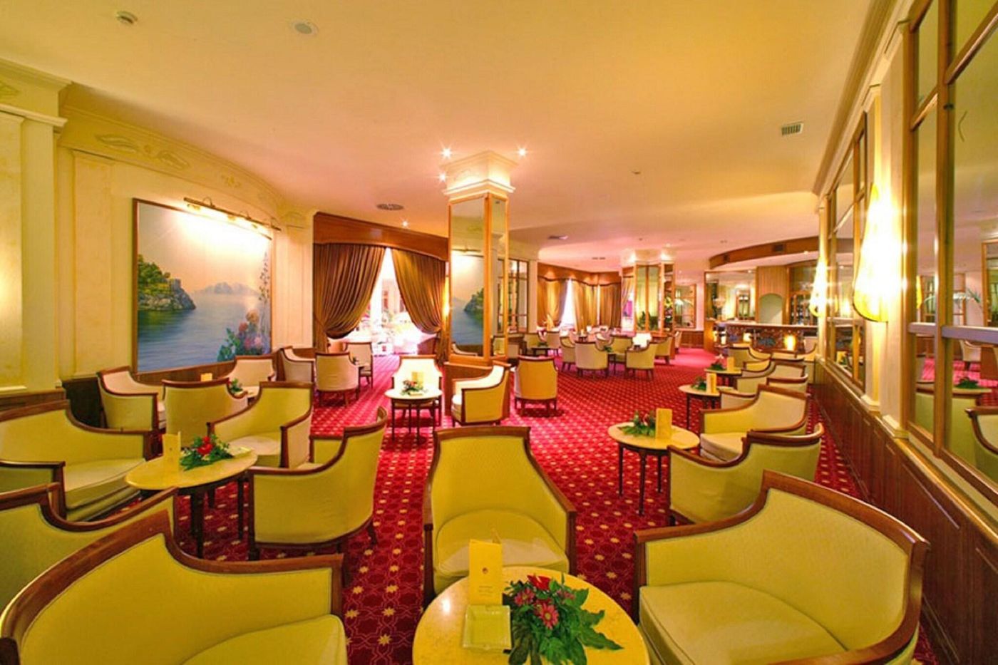 Grand-Hotel-La-Pace-Lobby-22